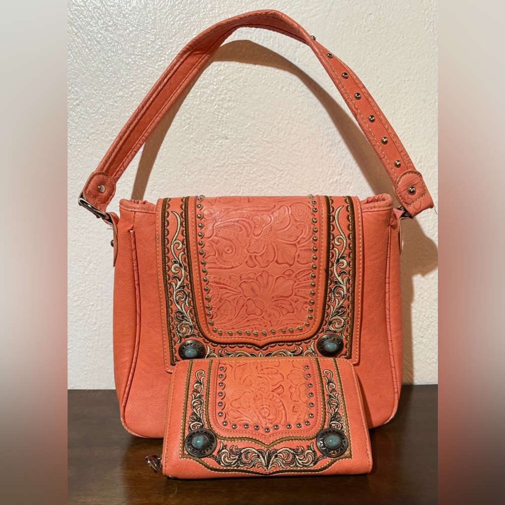A Big Purse and Wallet for Women.